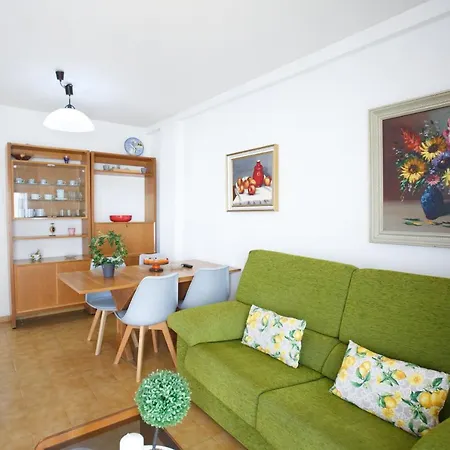 Primera Linea Coliseum *