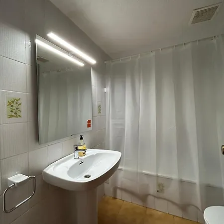 Primera Linea Coliseum Apartment